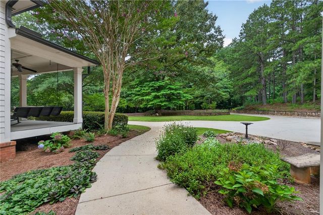 3380 Hill Forest Trail, Acworth, GA 30101