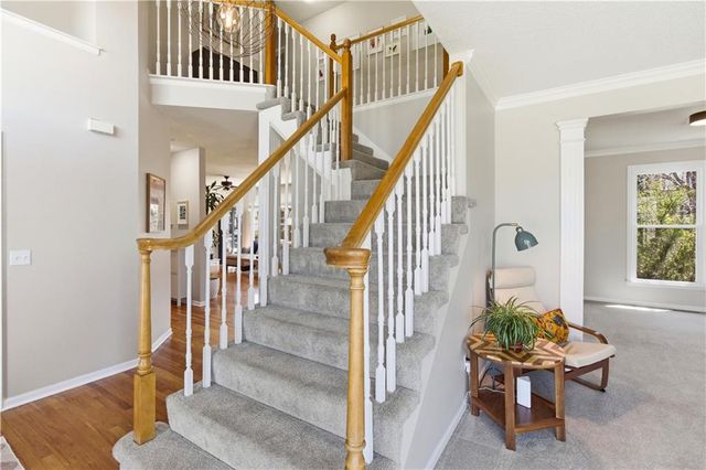 13213 Barton Street, Overland Park, KS 66213