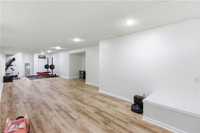 13213 Barton Street, Overland Park, KS 66213