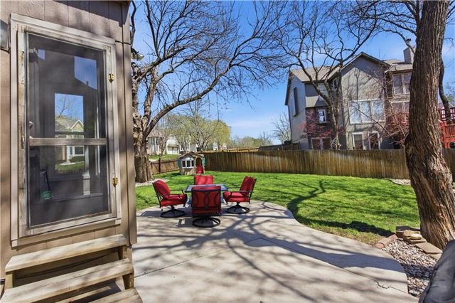 13213 Barton Street, Overland Park, KS 66213