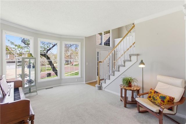 13213 Barton Street, Overland Park, KS 66213