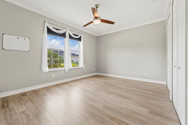 6108 NW Denmore Lane, Port St. Lucie, FL 34983