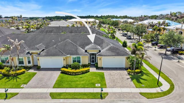 6108 NW Denmore Lane, Port St. Lucie, FL 34983