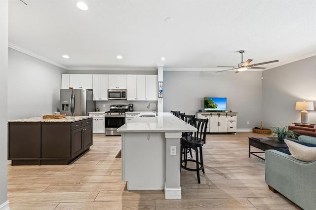 6108 NW Denmore Lane, Port St. Lucie, FL 34983