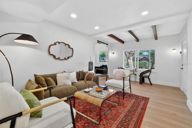 1213 E CLIFTON STREET, Tampa, FL 33604