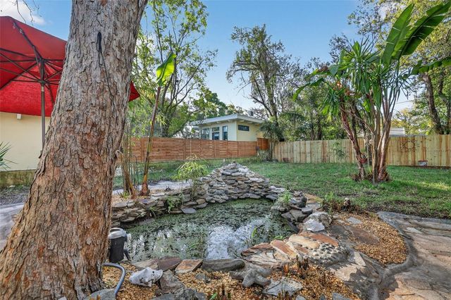 1213 E CLIFTON STREET, Tampa, FL 33604