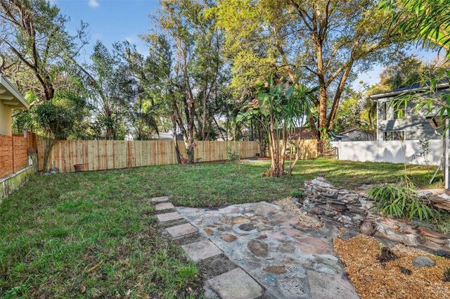 1213 E CLIFTON STREET, Tampa, FL 33604