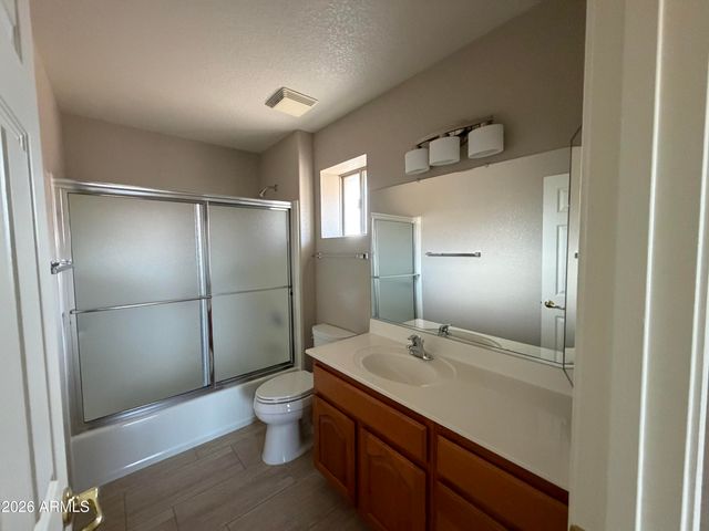2162 S YELLOW WOOD Avenue, Mesa, AZ 85209