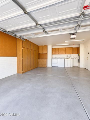 2162 S YELLOW WOOD Avenue, Mesa, AZ 85209