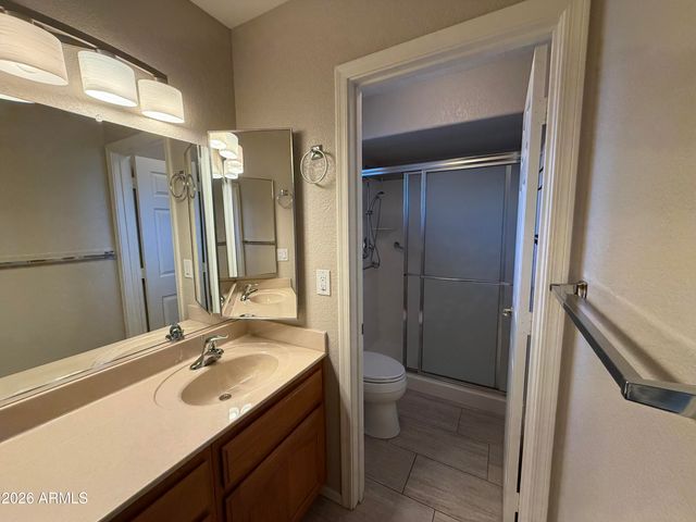 2162 S YELLOW WOOD Avenue, Mesa, AZ 85209