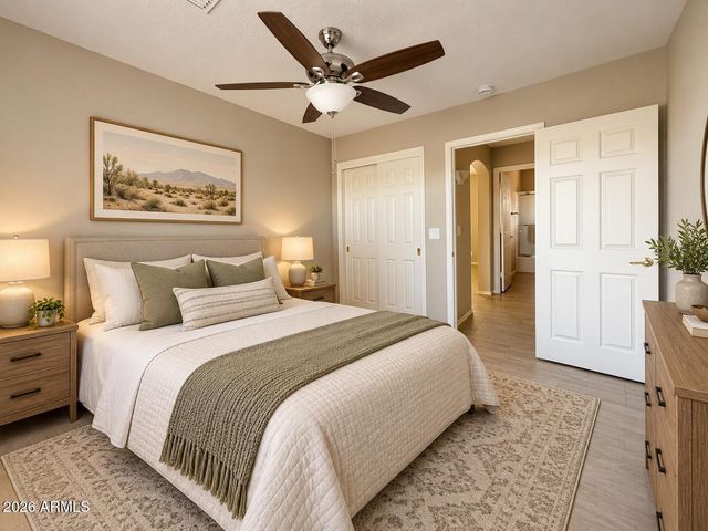 2162 S YELLOW WOOD Avenue, Mesa, AZ 85209