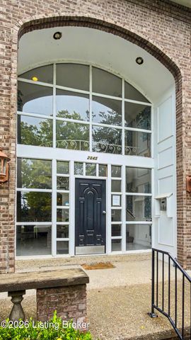 2845 Hikes Ln 302, Louisville, KY 40218