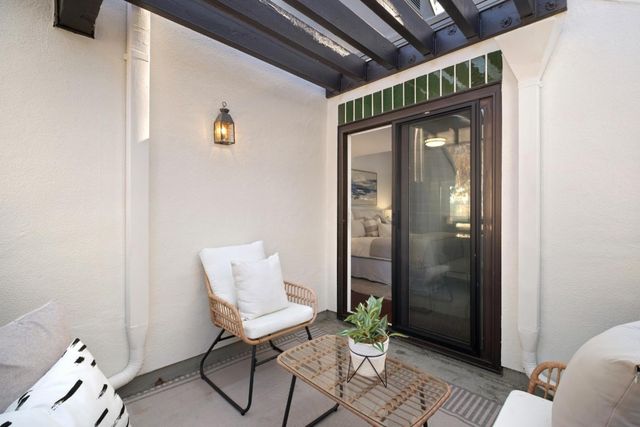 100 W El Camino Real 40, Mountain View, CA 94040