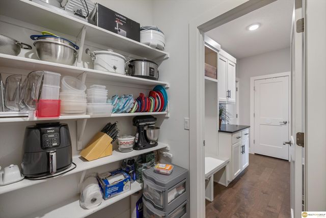 2304 N 188 Street, Elkhorn, NE 68022