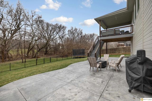 2304 N 188 Street, Elkhorn, NE 68022