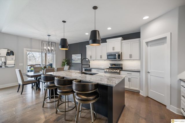 2304 N 188 Street, Elkhorn, NE 68022