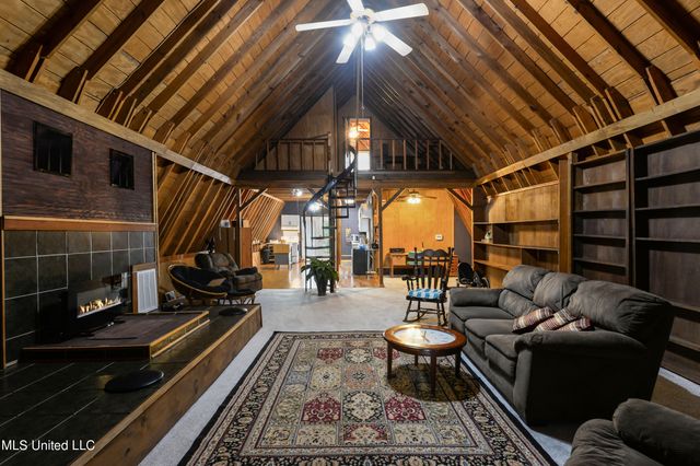 25541 Broadridge Drive, Picayune, MS 39466