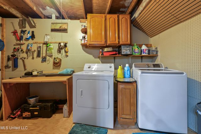 25541 Broadridge Drive, Picayune, MS 39466