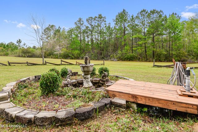 25541 Broadridge Drive, Picayune, MS 39466