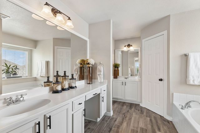 5801 Meadowglen Drive, Denton, TX 76226