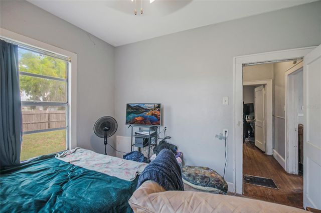 311 W PEARCE AVENUE, Eagle Lake, FL 33839