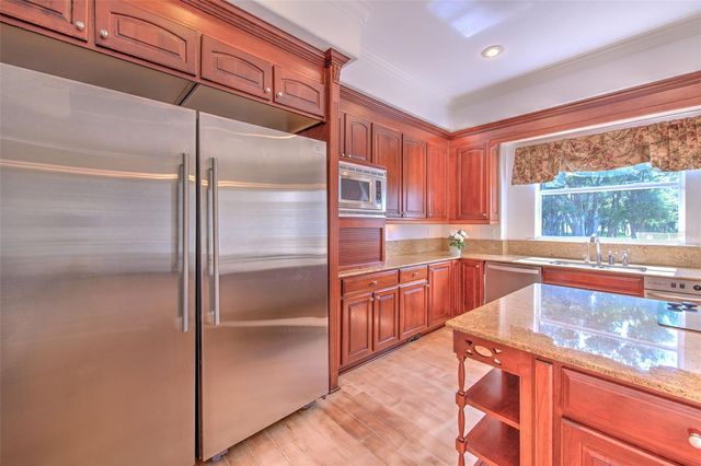 11444 HAMMOCK OAKS CT, Lithia, FL 33547