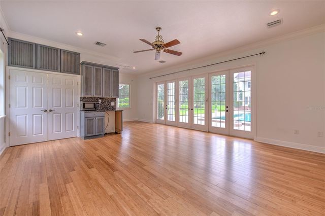 11444 HAMMOCK OAKS CT, Lithia, FL 33547