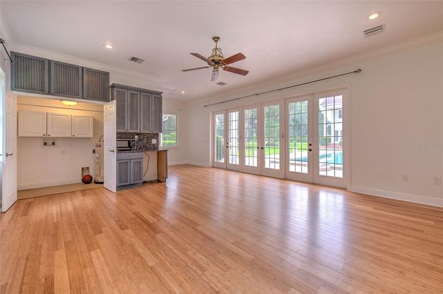 11444 HAMMOCK OAKS CT, Lithia, FL 33547