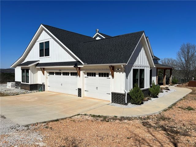 1235 Mercy Mountain Drive, Harrison, AR 72601