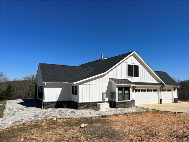 1235 Mercy Mountain Drive, Harrison, AR 72601