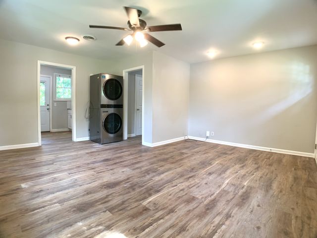 1330 Vogue Hill Rd, Clarksville, TN 37040