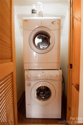 110 Gunter Town Road, Marshall, NC 28753