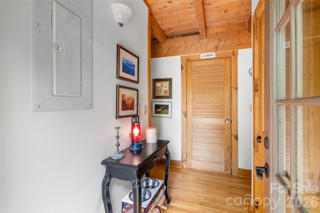 110 Gunter Town Road, Marshall, NC 28753