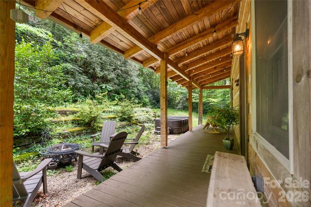 110 Gunter Town Road, Marshall, NC 28753