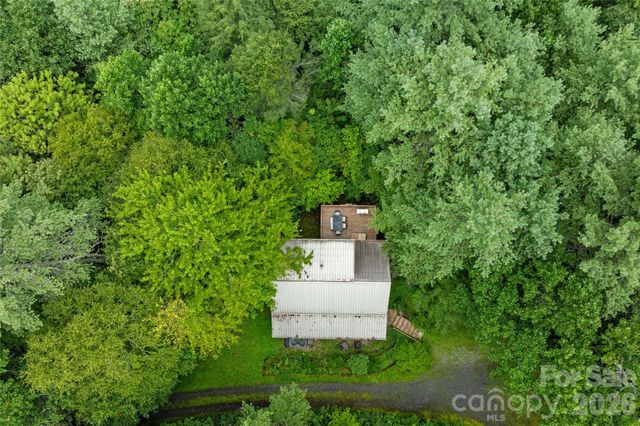 110 Gunter Town Road, Marshall, NC 28753