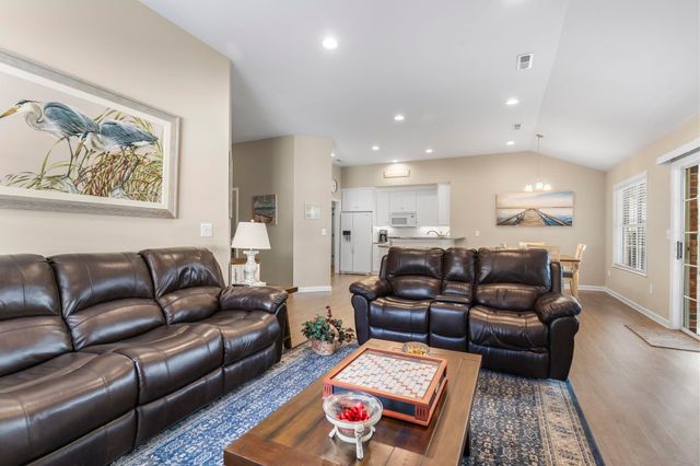 119 Mackinley Circle, Pawleys Island, SC 29585