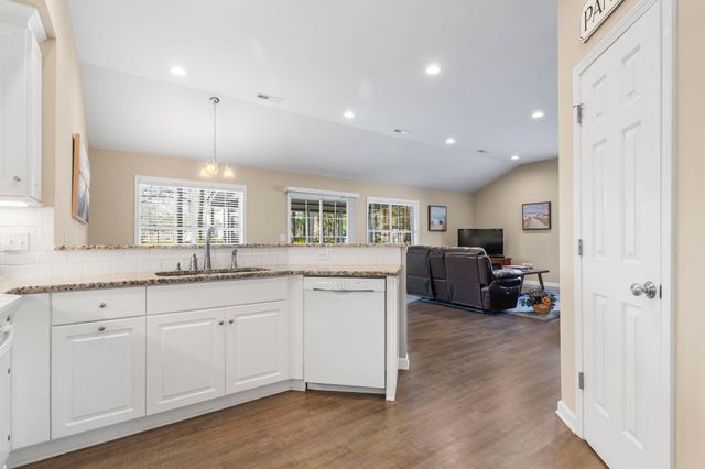 119 Mackinley Circle, Pawleys Island, SC 29585