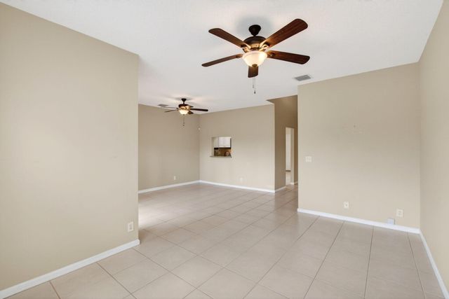 8289 Via Serena, Boca Raton, FL 33433