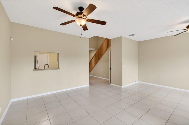 8289 Via Serena, Boca Raton, FL 33433