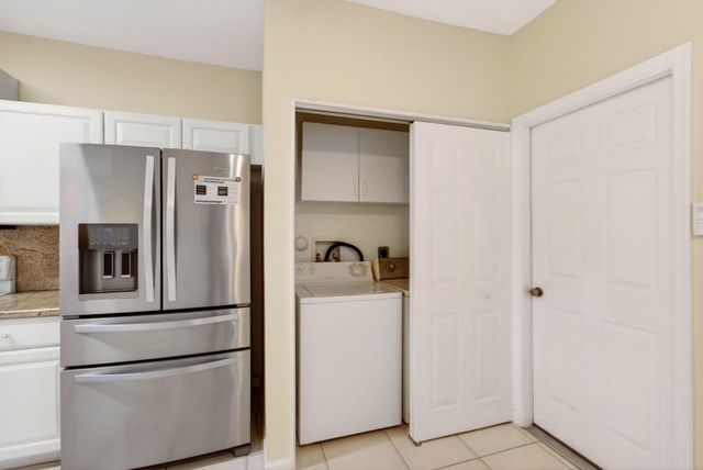 8289 Via Serena, Boca Raton, FL 33433