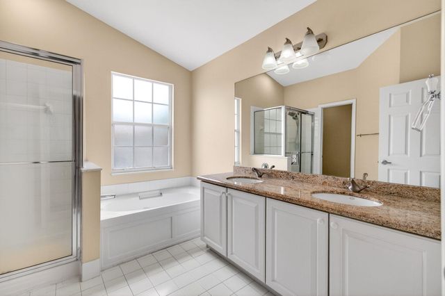 8289 Via Serena, Boca Raton, FL 33433