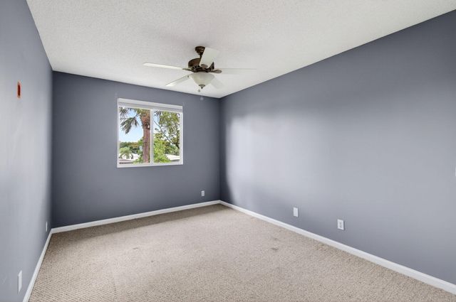 8289 Via Serena, Boca Raton, FL 33433