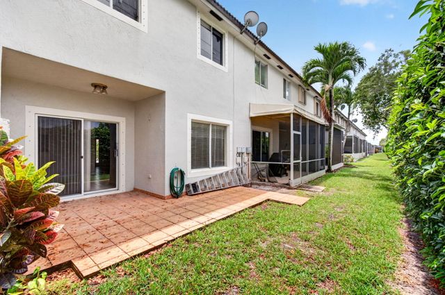 8289 Via Serena, Boca Raton, FL 33433