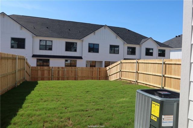 1454 Ailin Drive, College Station, TX 77845