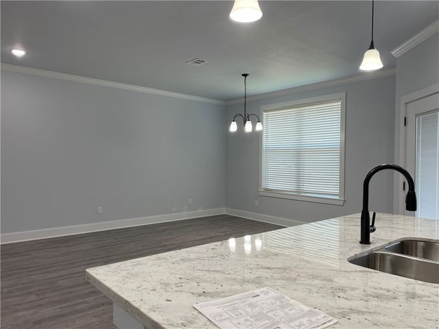 1454 Ailin Drive, College Station, TX 77845