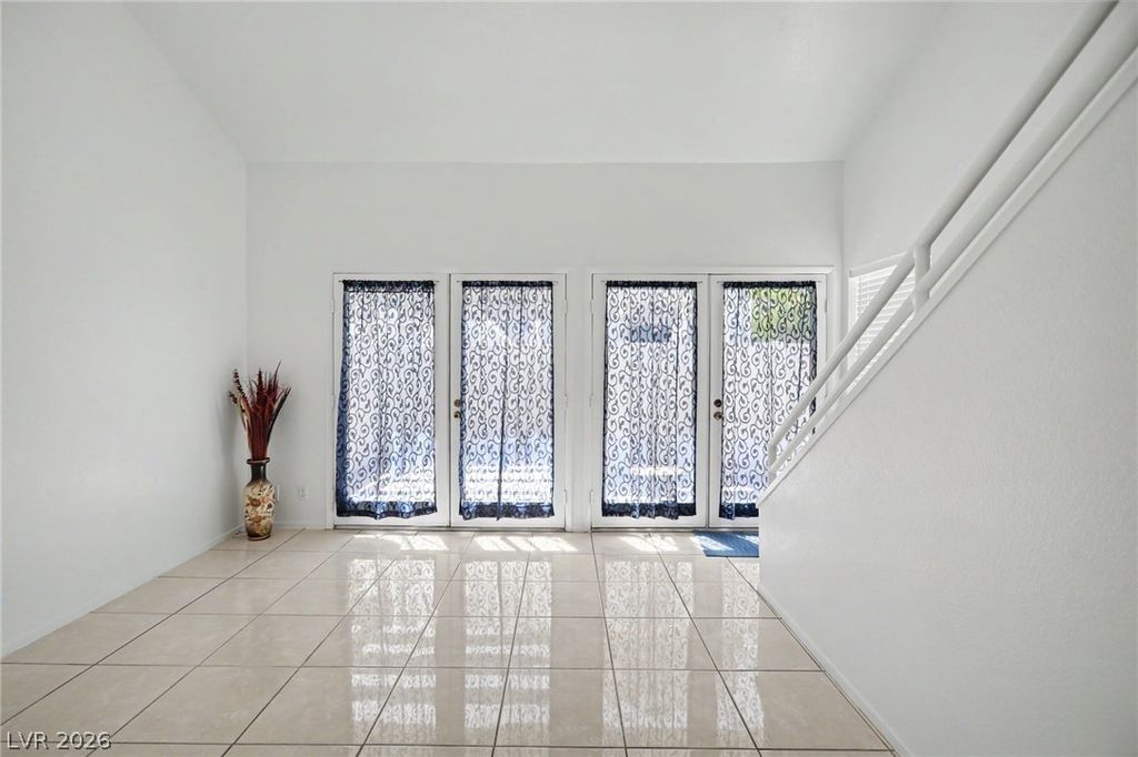 5549 Orchard Lane, Las Vegas, NV 89110 — photo 3