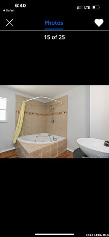 1103 Rockmoor, Canyon Lake, TX 78133