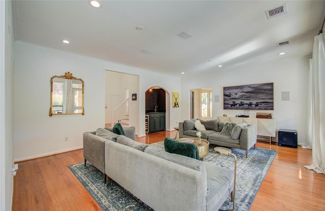 15835 N Barkers Landing Road, Houston, TX 77079