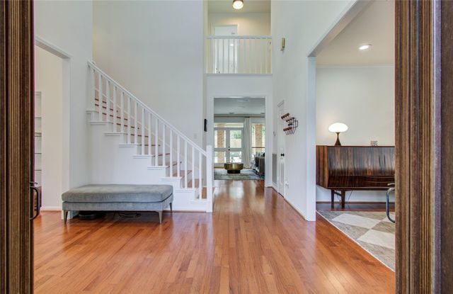 15835 N Barkers Landing Road, Houston, TX 77079