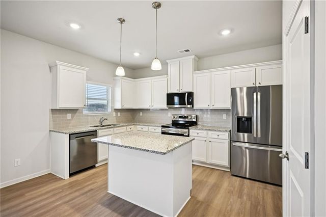 307 Cedar Wood Trace, Winder, GA 30680